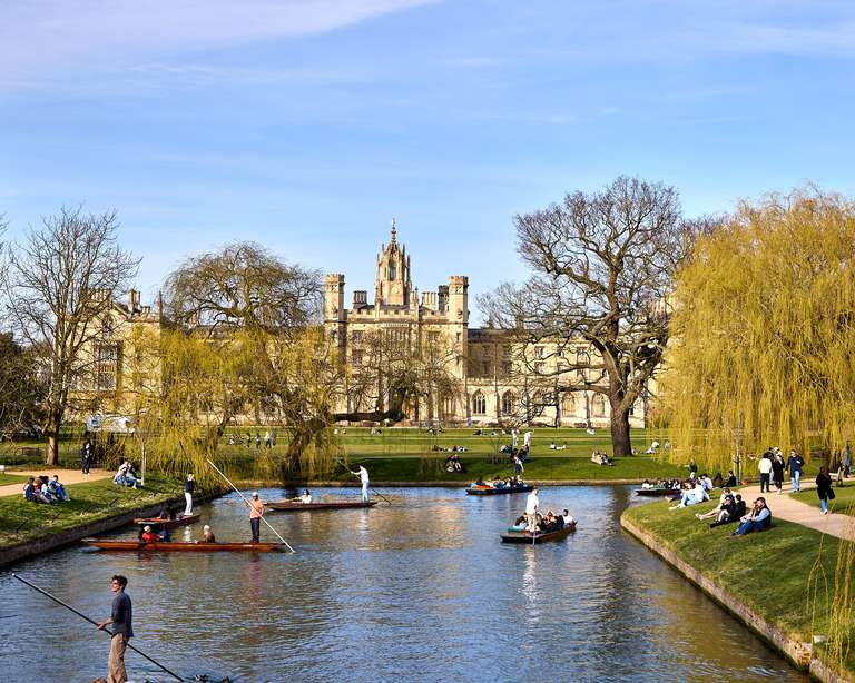 Punting boats on the River Cam - Cambridge